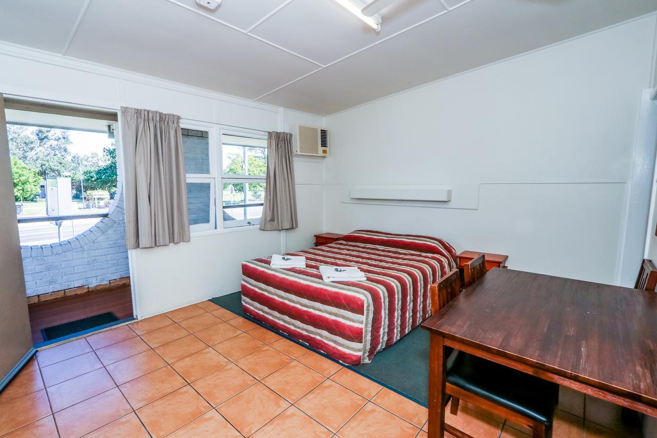 Miriam Vale Motel Екстер'єр фото