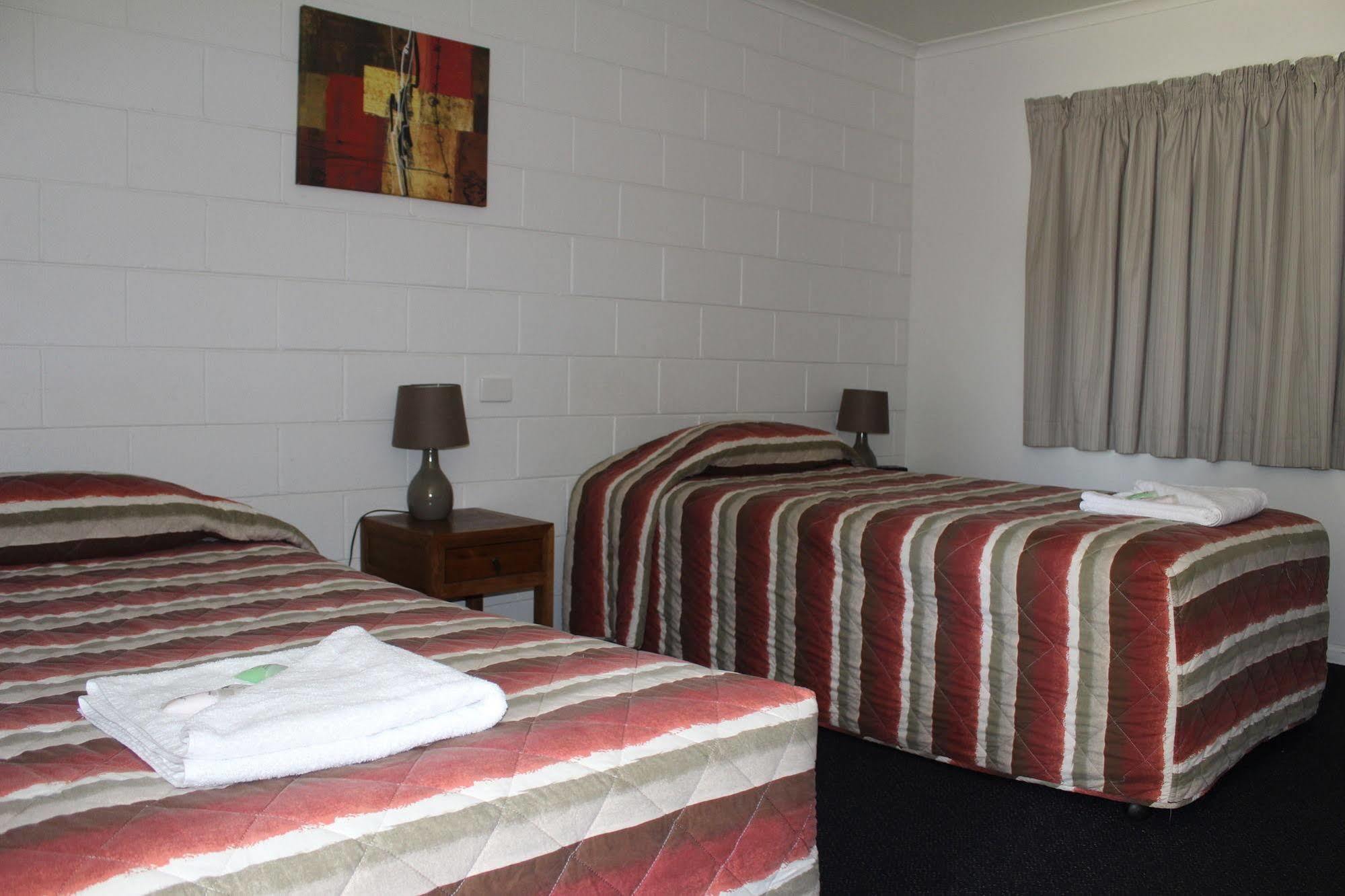Miriam Vale Motel Екстер'єр фото